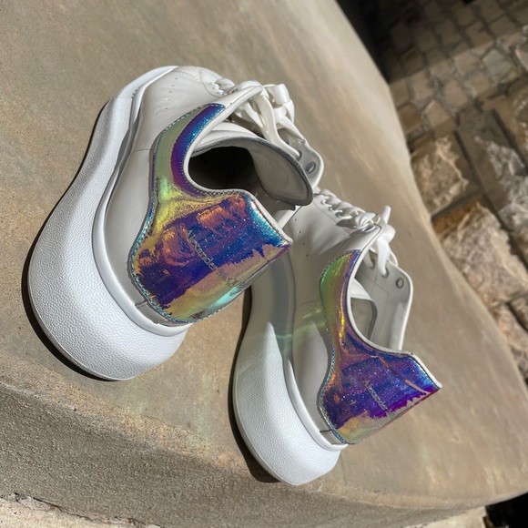 Alexander McQueen oversized sneaker 44 11 us eu iridescent blue rare. No box - Picture 8 of 8